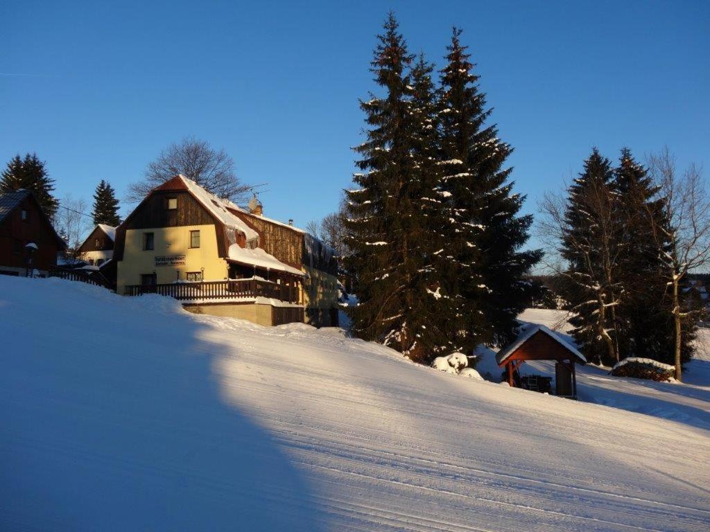 Horska Chata Hubert Bedřichov Exterior foto